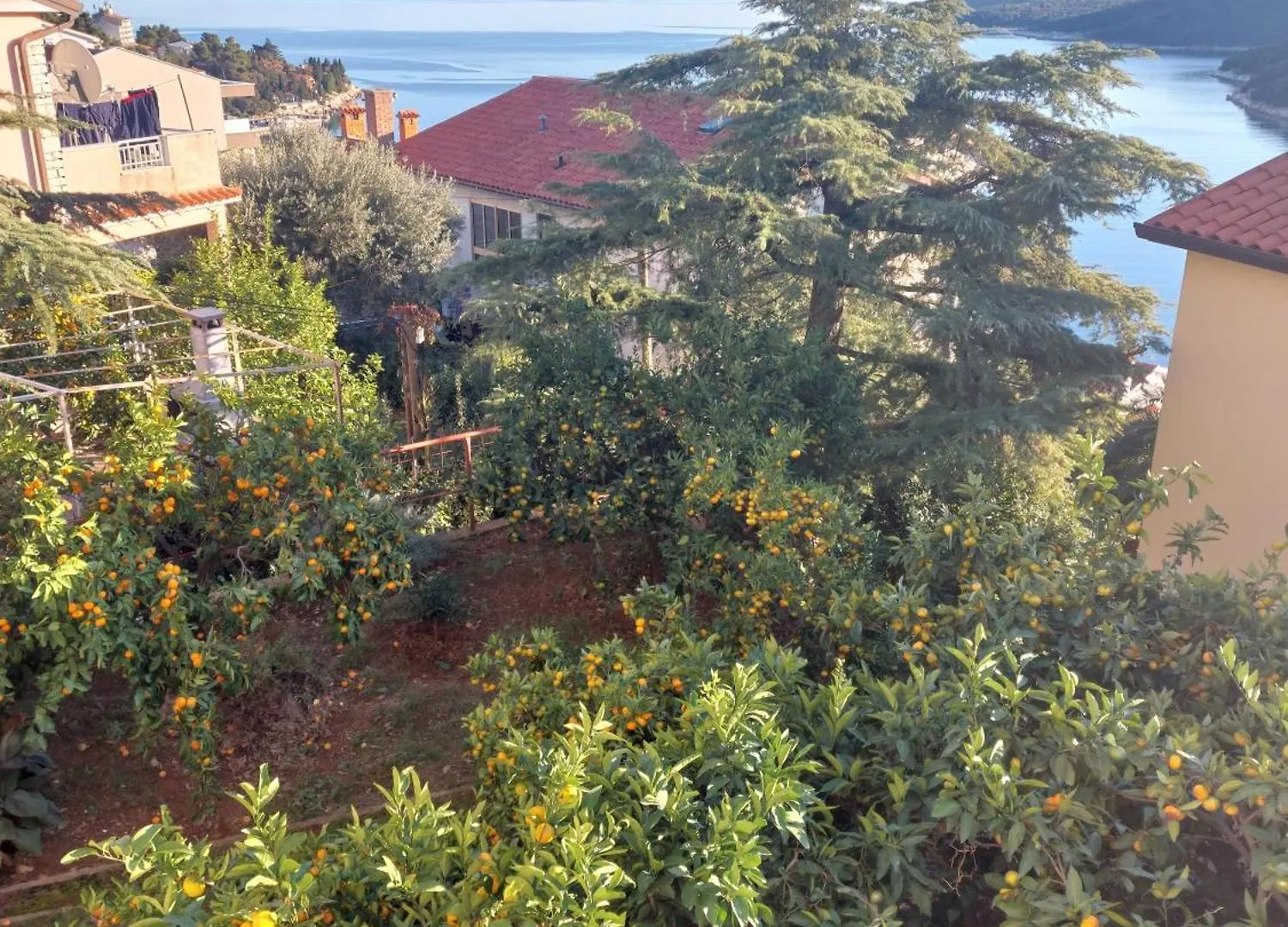 Sunshine Apartment West Rabac